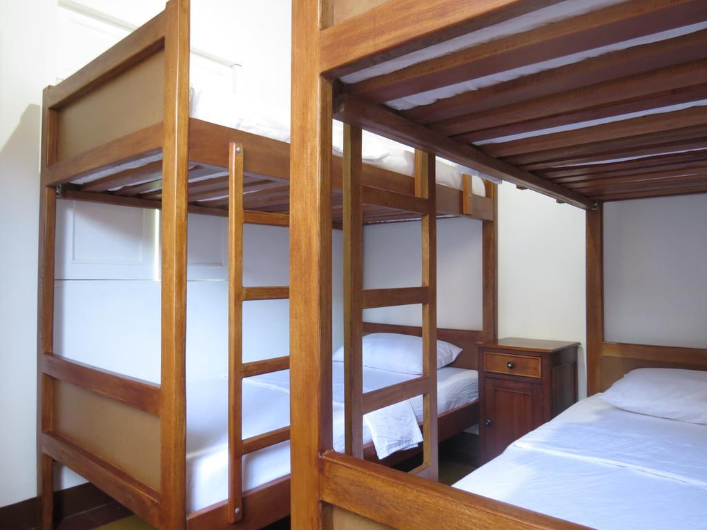 Hostal Casa Prado Μεντεγίν Εξωτερικό φωτογραφία