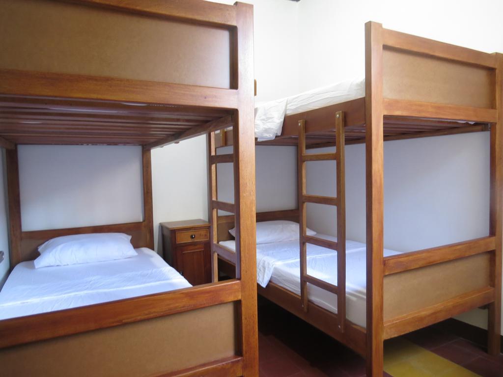 Hostal Casa Prado Μεντεγίν Εξωτερικό φωτογραφία