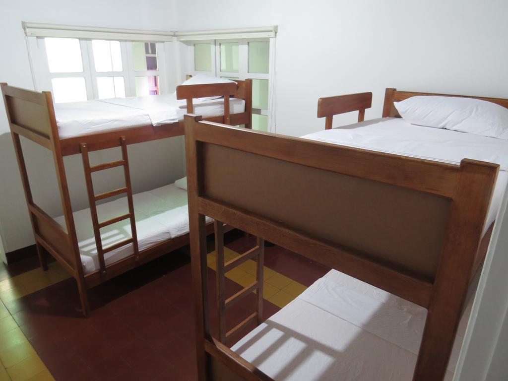 Hostal Casa Prado Μεντεγίν Εξωτερικό φωτογραφία