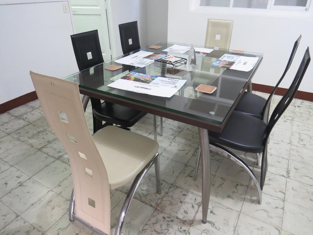 Hostal Casa Prado Μεντεγίν Εξωτερικό φωτογραφία